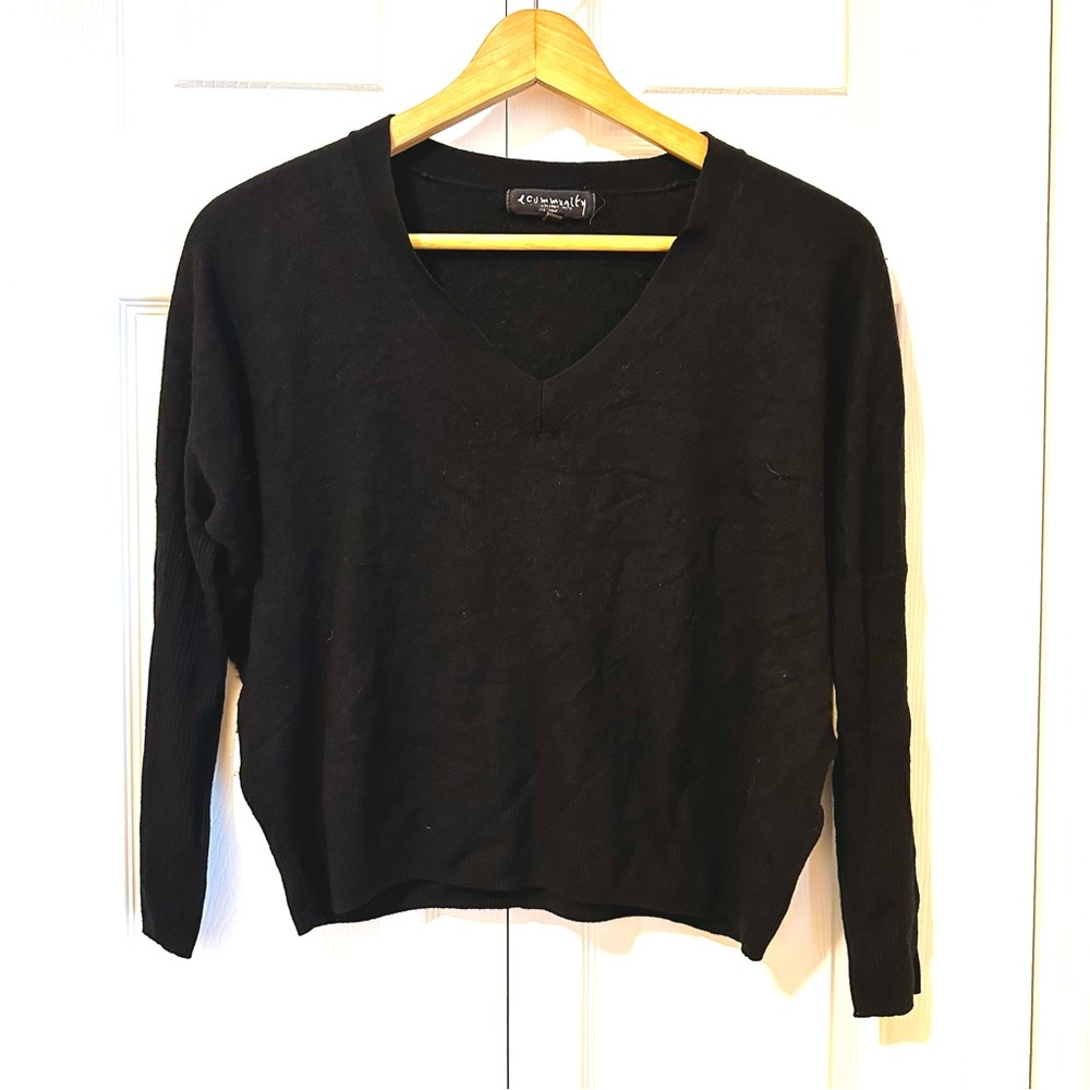 Community Cashmere Blend V-Neck Sweater, Medium